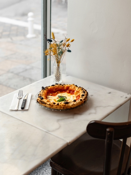 Pizza restaurant Gino